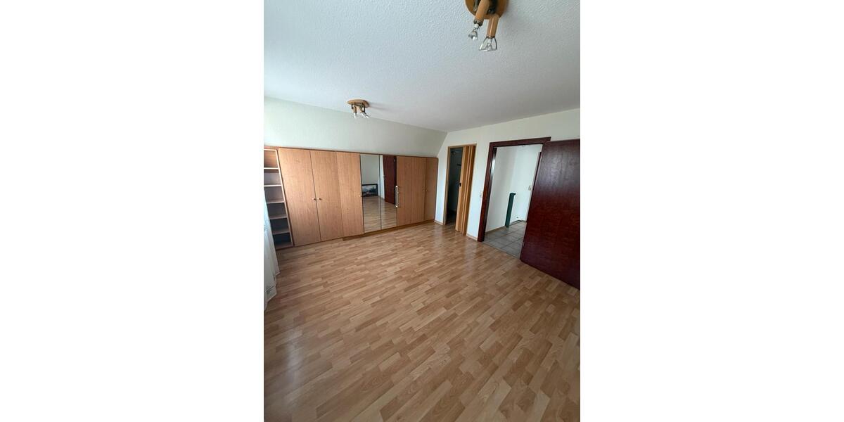 Einfamilienhaus Kirchlengern - 3 Zimmer, 124 m&sup2;, 1.400&euro; | Angebot:26429793