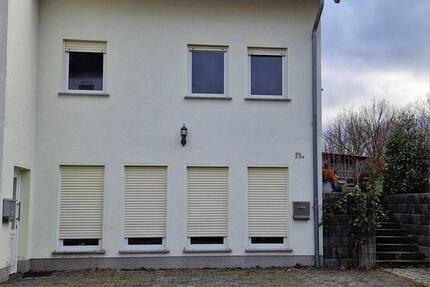 Doppelhaushälfte in Gotha zu vermieten. 4.5 zimmer