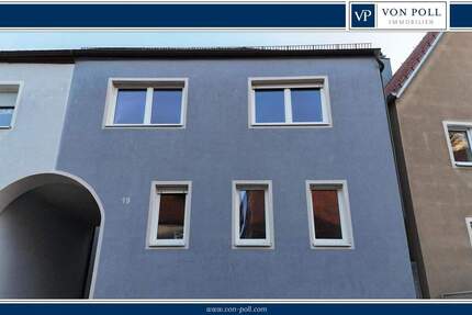 Haus Gunzenhausen - 8 Zimmer, 268 m&sup2;, 450.000&euro; | Angebot:25668511