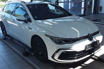 VW Golf 88.920 km 29.530 &euro; Wolfratshausen 82515