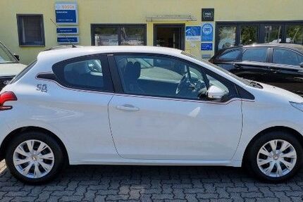 Peugeot 208 48.074 km 6.995 &euro; Rheinbrohl 56598