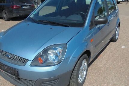 Ford Fiesta 59.650 km 2.450 &euro; Wardenburg 26203