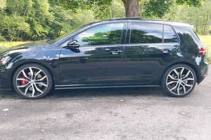 VW Golf 77.000 km 19.000 &euro; miltenberg 63897