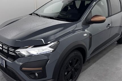 Dacia Jogger 7.747 km 23.680 &euro; Landau 76829