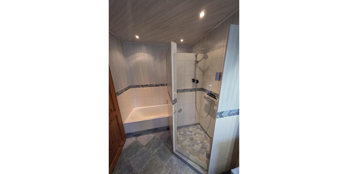 Einfamilienhaus Neukirchen - 6 Zimmer, 160 m&sup2;, 369.000&euro; | Angebot:27218207