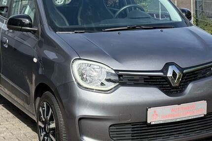 Renault Twingo 38.121 km 11.444 &euro; Radevormwald 42477