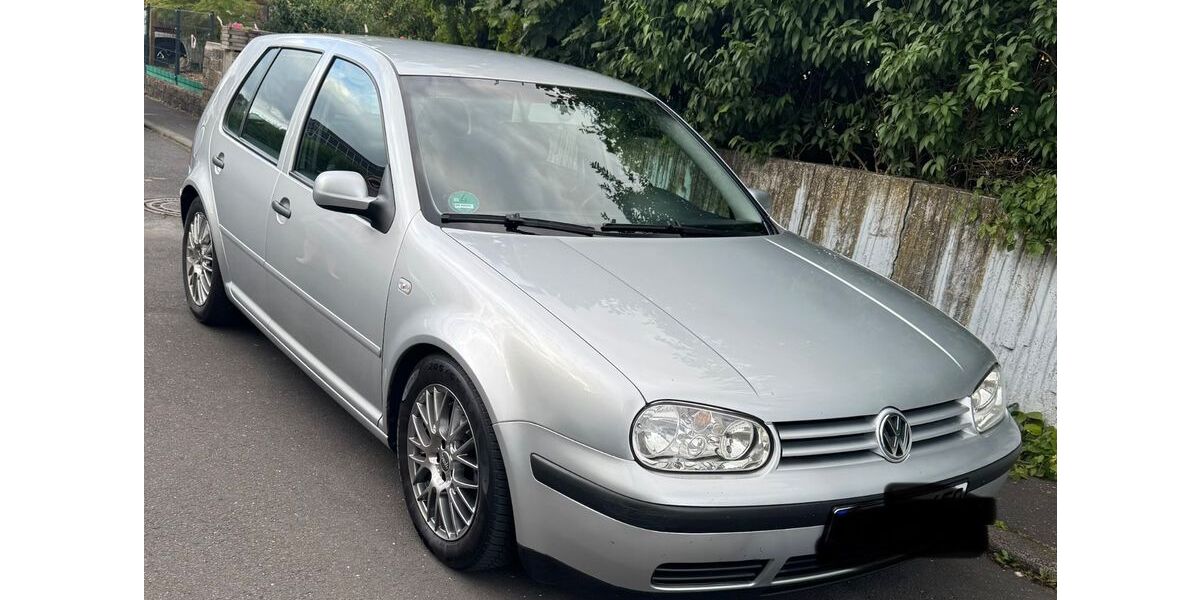 VW Golf 196.000 km 1.200 &euro; Röthlein 97520