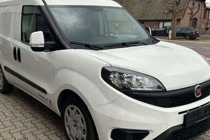 Fiat Doblo 24.466 km 10.900 &euro; Norderstedt 22851