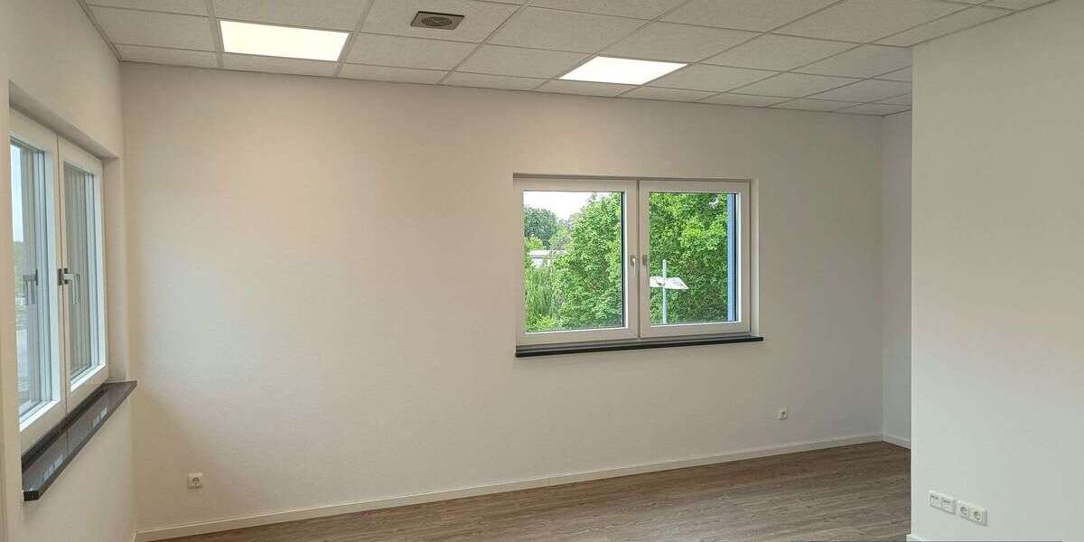 Büro in Schrobenhausen 1.530 € 128 m² zimmer