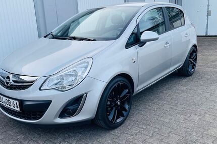 Opel Corsa 26.000 km 8.350 &euro; Duisburg 47055