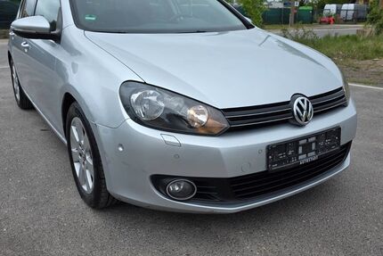 VW Golf 140.702 km 7.500 &euro; Berlin 13055