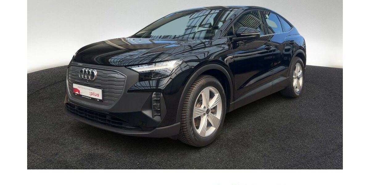 Audi Q4 e-tron 28.881 km 26.440 &euro; Hamburg 22529