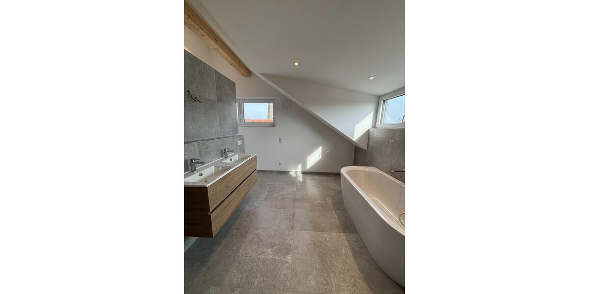 Einfamilienhaus Geisenfeld - 3 Zimmer, 100 m&sup2;, 1.650&euro; | Angebot:25972039