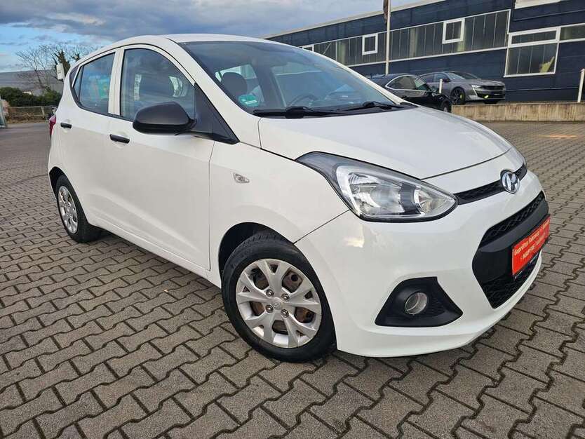i10