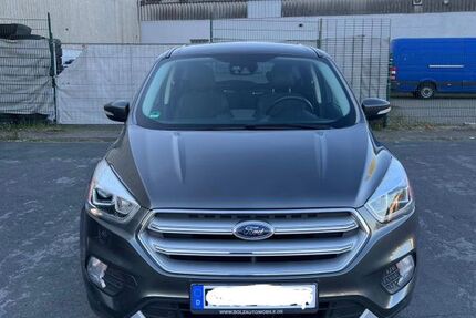 Ford Kuga 68.000 km 15.500 &euro; Datteln 45711