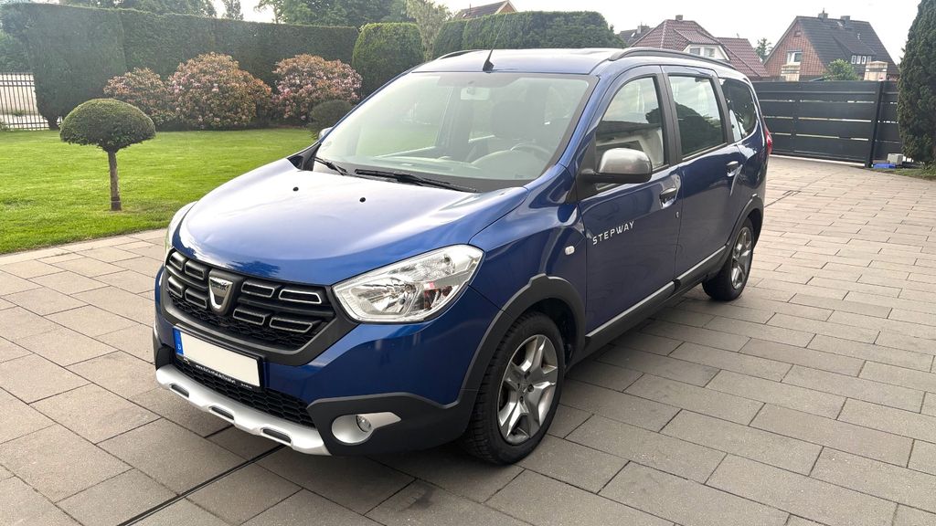 Dacia Lodgy 99.955 km 11.700 &euro; Seevetal 21217