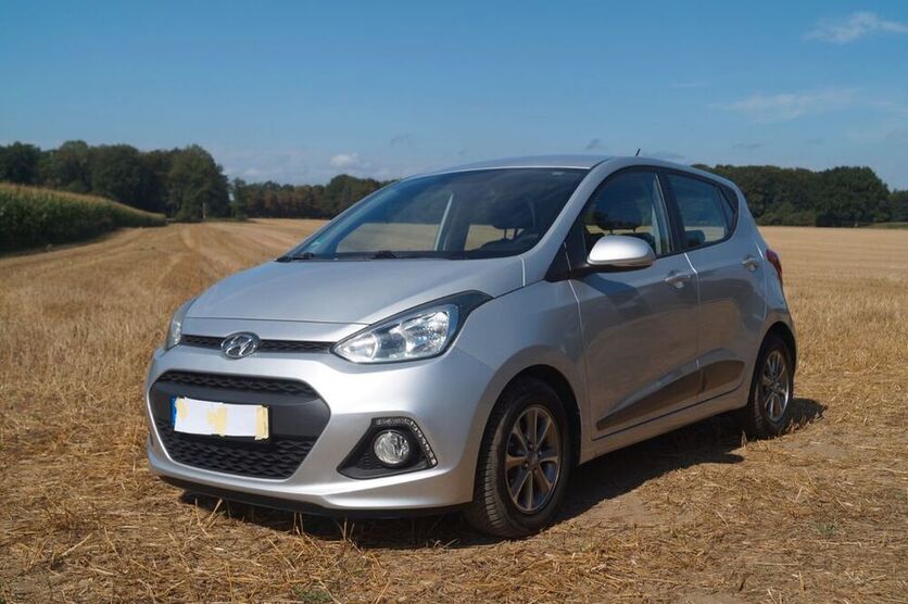 i10