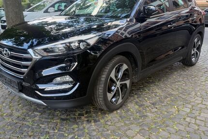 Hyundai TUCSON 156.310 km 12.950 &euro; Kassel 34125