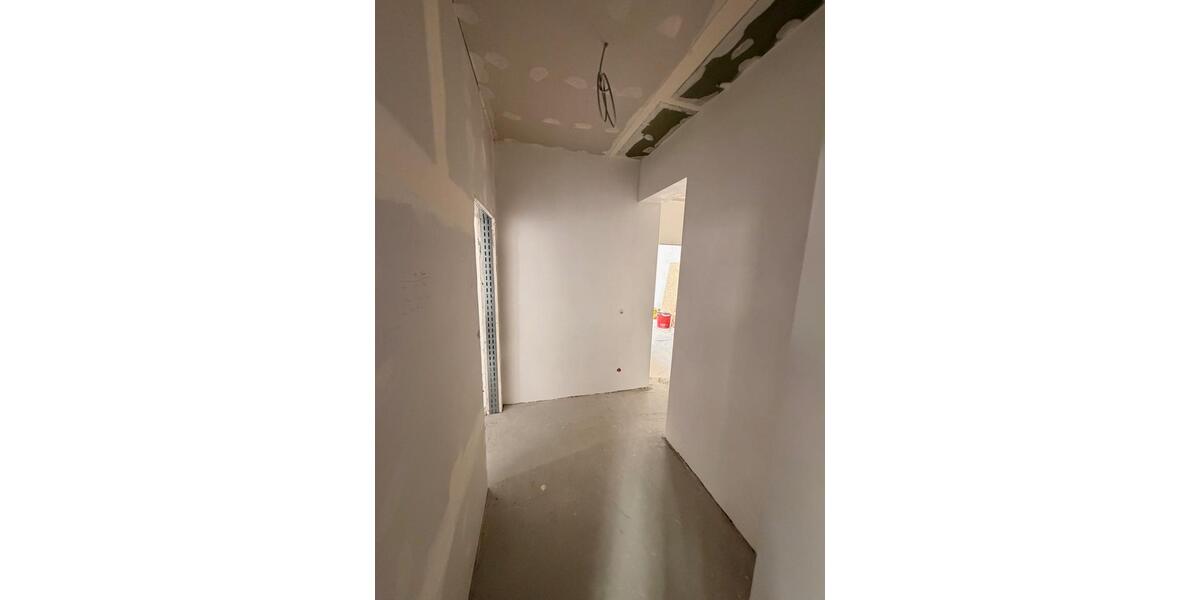 Erdgeschoßwohnung Aue-Bad Schlema Bad Schlema - 3 Zimmer, 65 m&sup2;, 425&euro; | Angebot:26083516