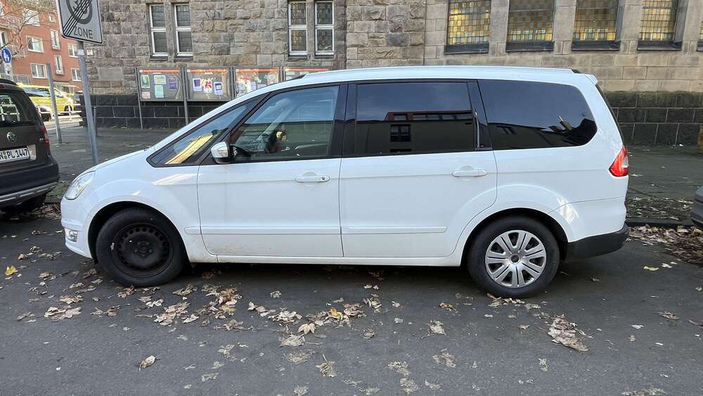 Ford Galaxy 278.000 km 6.500 € Bochum 44789