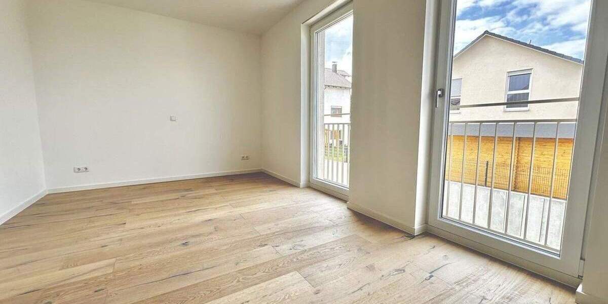 Etagenwohnung Kieselbronn - 3 Zimmer, 99 m&sup2;, 1.390&euro; | Angebot:25095856
