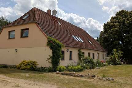 Haus Carpin - 15 Zimmer, 379 m&sup2;, 287.000&euro; | Angebot:26998707