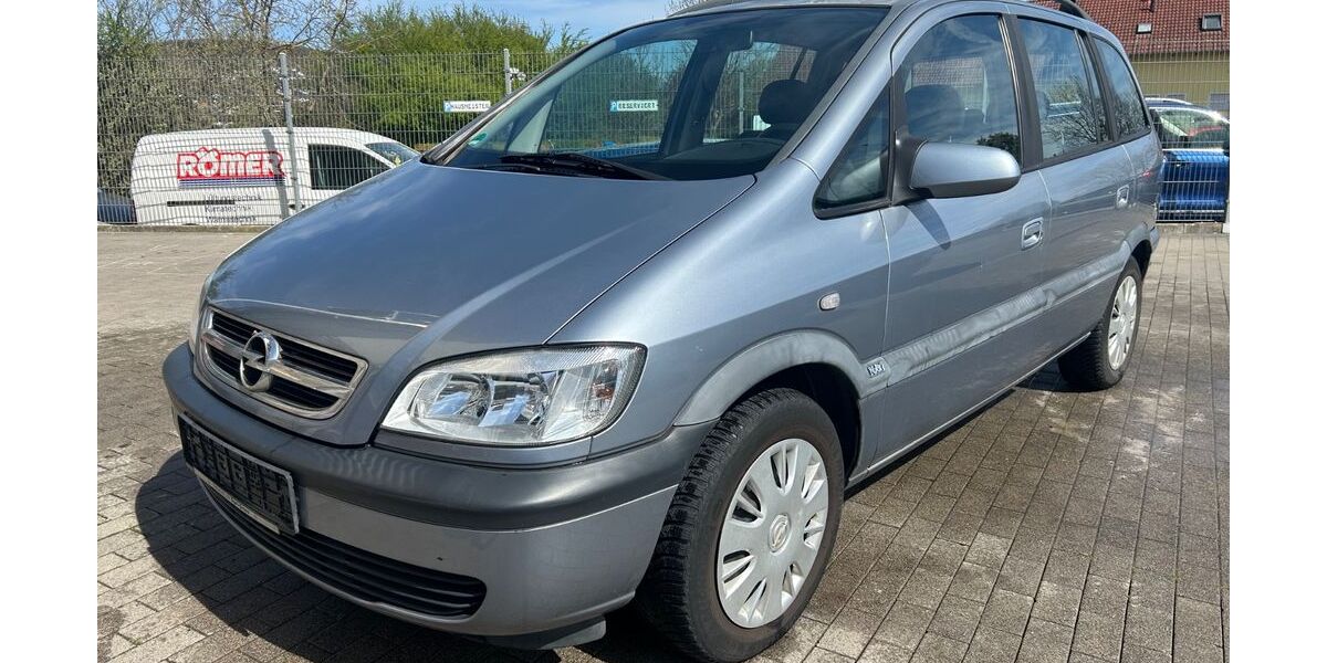 Opel Zafira 147.000 km 800 &euro; Büdingen 63654