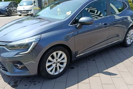 Renault Clio 65.821 km 13.900 € Daun 54550