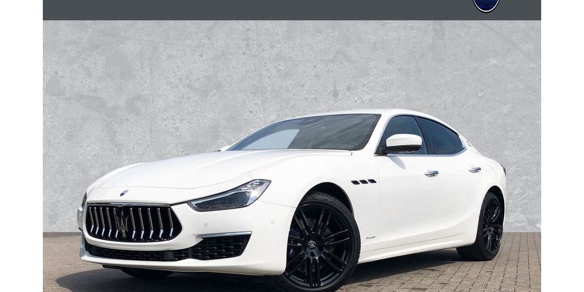 Maserati Ghibli 52.660 km 56.590 &euro; Gettorf / Kiel 24214