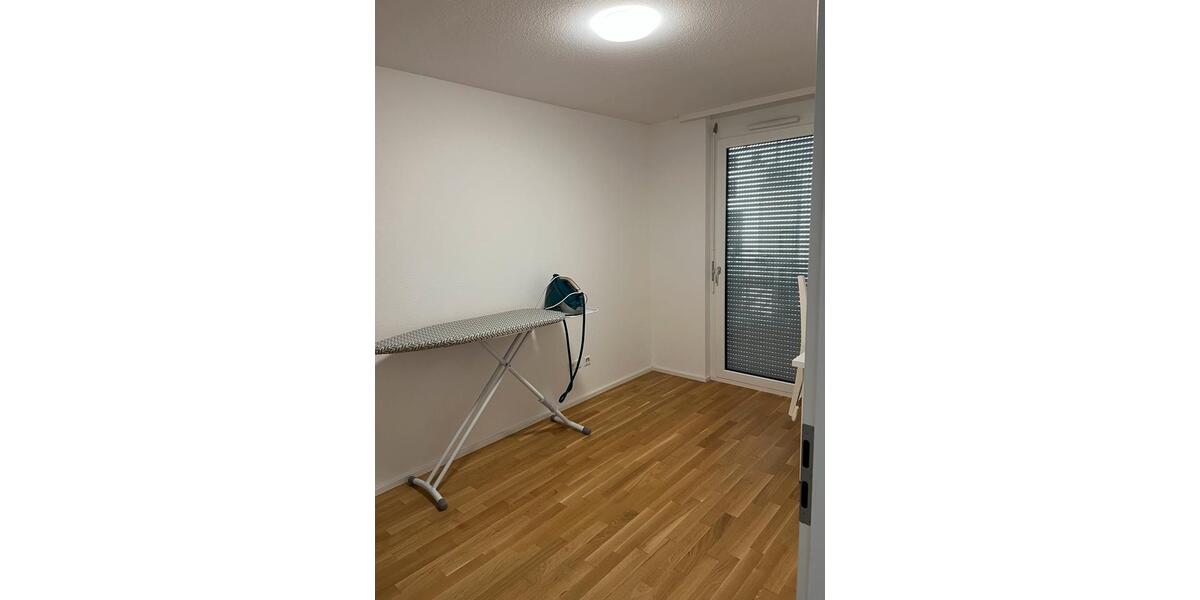 Etagenwohnung Esslingen am Neckar Brühl - 5 Zimmer, 127 m&sup2;, 2.250&euro; | Angebot:26320180