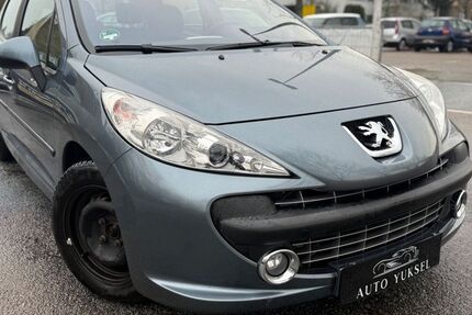Peugeot 207 182.000 km 2.990 &euro; Heppenheim 64646