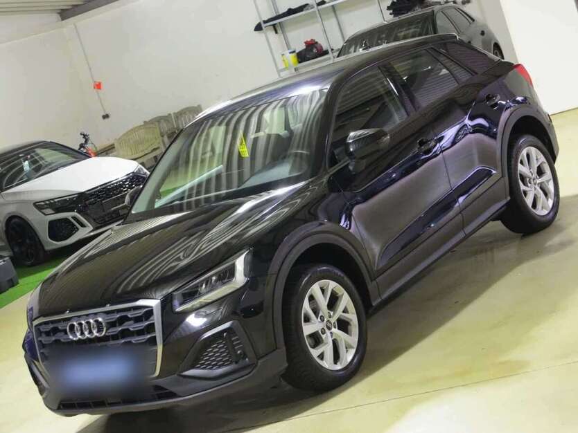 Audi Q2 24.650 km 22.950 € Grünwald 82031