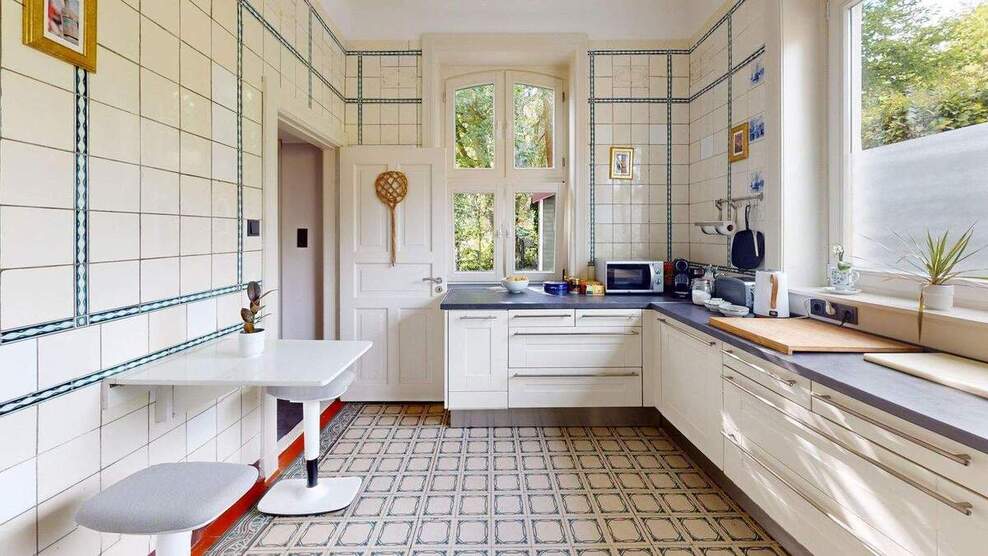 Renoviertes Altbau-Haus aus der Gründerzeit in Bauernhaus-Umgebung Alt-Osdorf 5 zimmer