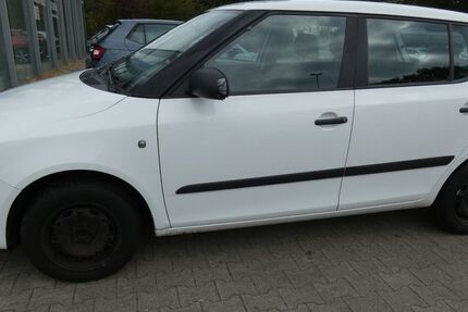 Skoda Fabia 116.000 km 2.999 € Bergkamen 59192