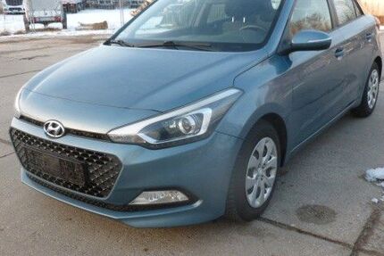 Hyundai i20 178.000 km 7.190 &euro; Stahnsdorf 14532