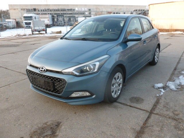 Hyundai i20 178.000 km 7.190 &euro; Stahnsdorf 14532