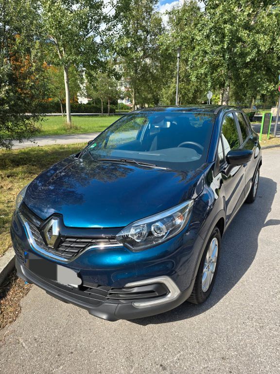 Renault Captur 117.000 km 9.600 € München 81369