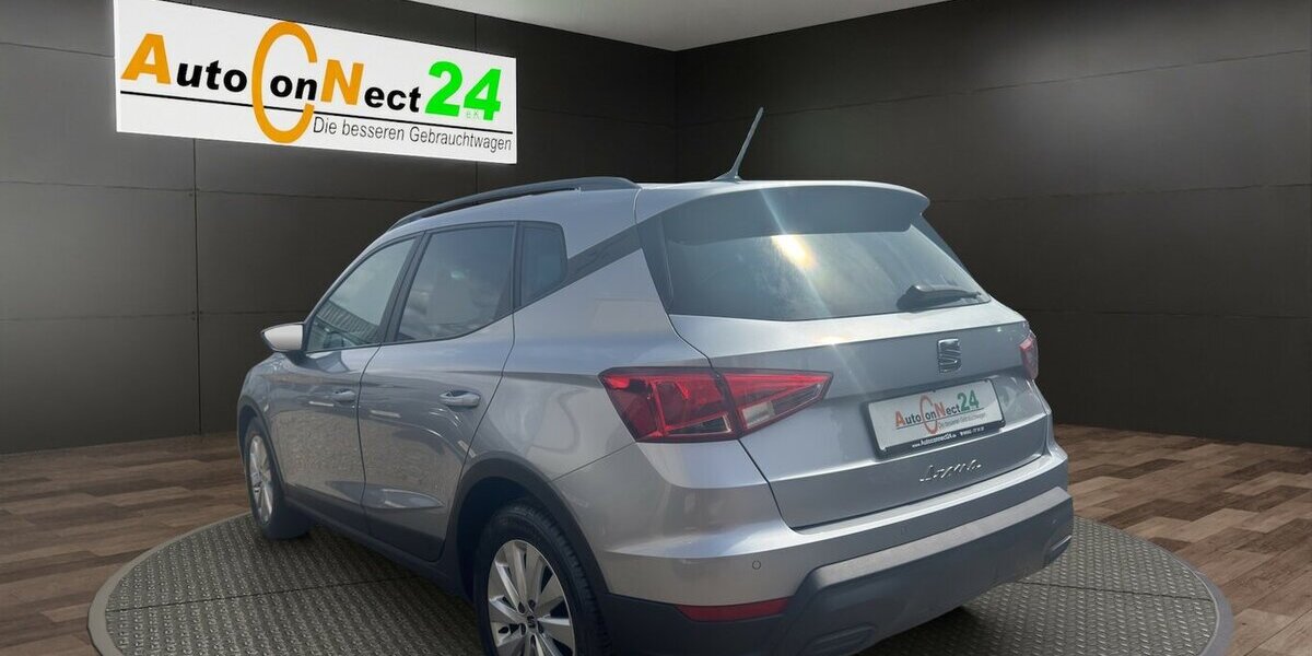 Seat Arona Style *Navi/SHZG/LED/Kamera/PDC/Parklenksyst 40.129 km 15.980 &euro; Bamberg 96052