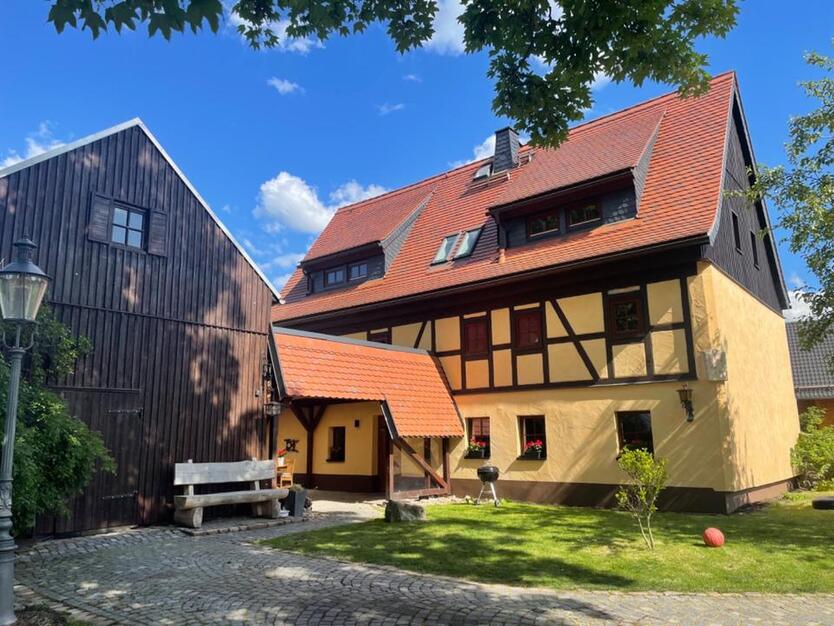 Fachwerkhaus mit Scheune & EinliegerWohnung