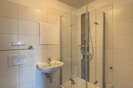 Wohnung Görlitz Königshufen - 3 Zimmer, 70 m&sup2;, 396&euro; | Angebot:26584558