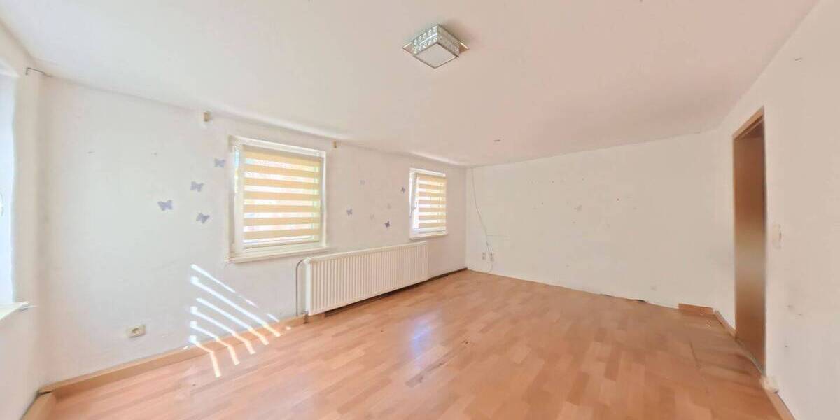 Einfamilienhaus Zeitz - 1 Zimmer, 120 m&sup2;, 120.000&euro; | Angebot:26868754