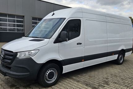 Mercedes-Benz Sprinter 108.026 km 26.775 € Halle (Westf) 33790