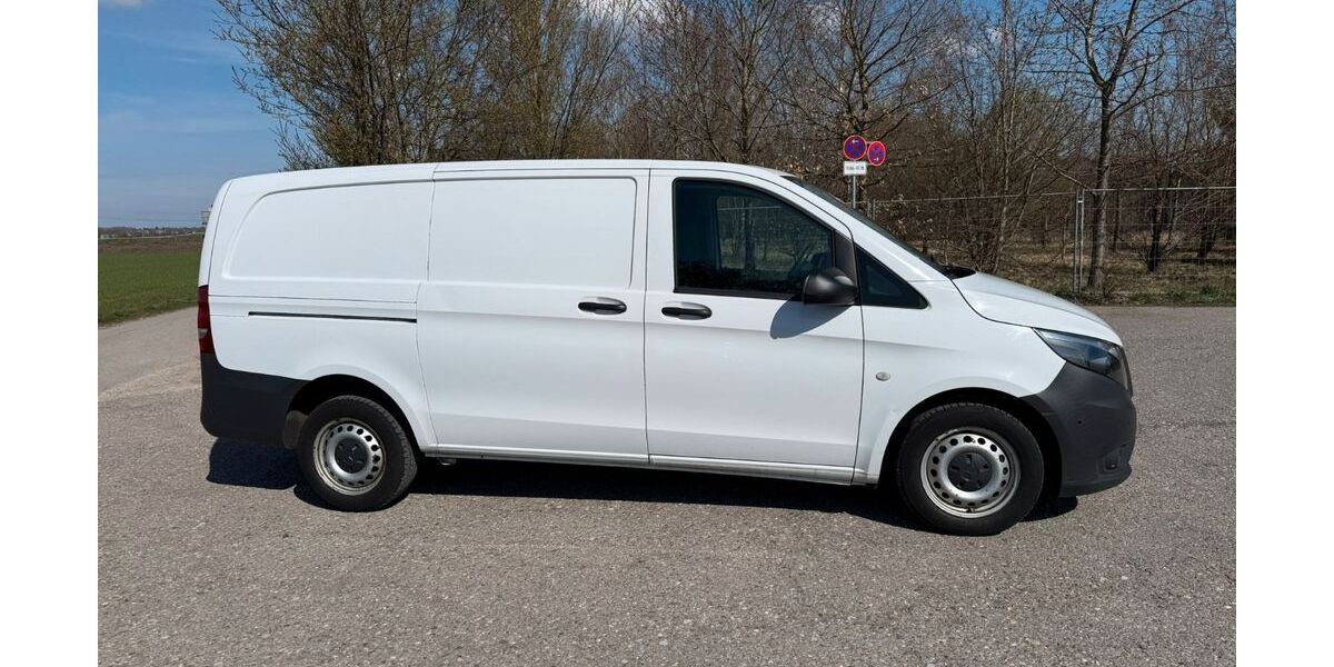 Mercedes-Benz Vito 145.000 km 11.999 &euro; Germering 82110