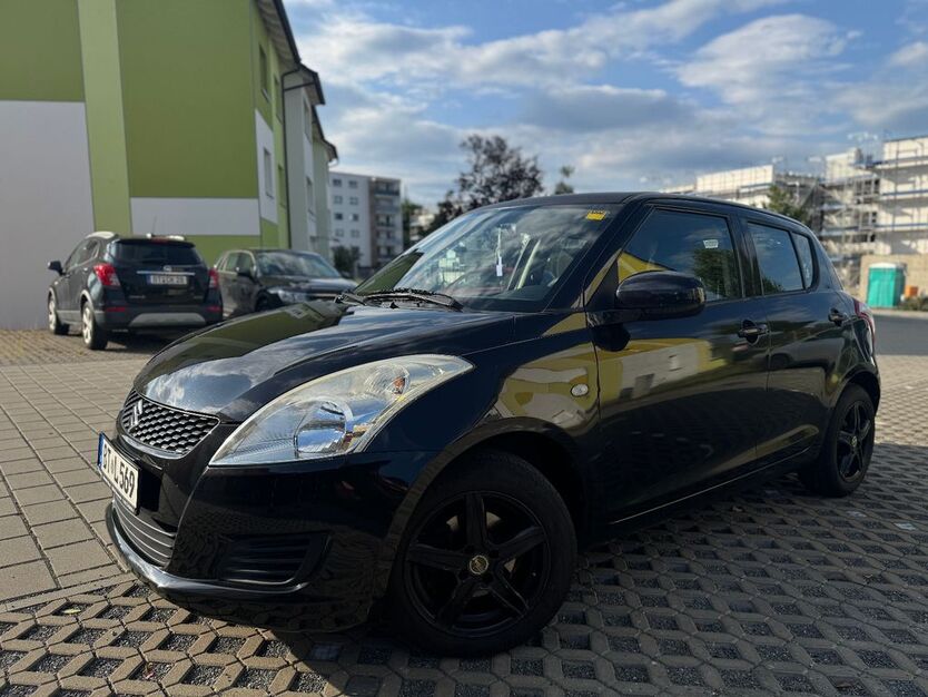 Suzuki Swift 78.000 km 6.600 € Bayreuth 95445