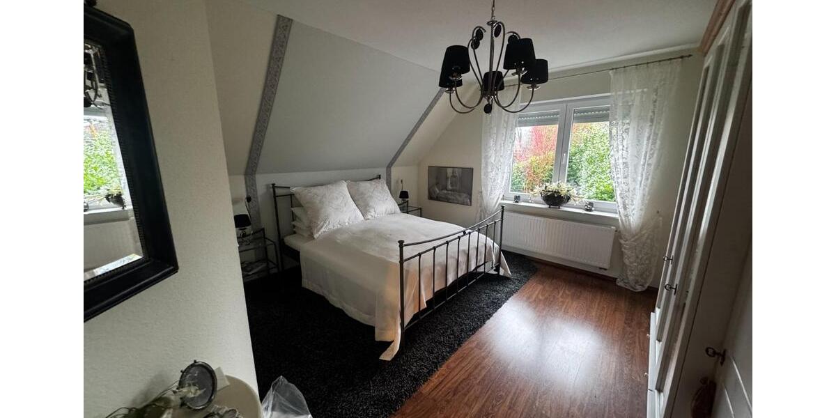 Doppelhaushälfte Lingen (Ems) - 5 Zimmer, 148 m&sup2;, 1.400&euro; | Angebot:24763864