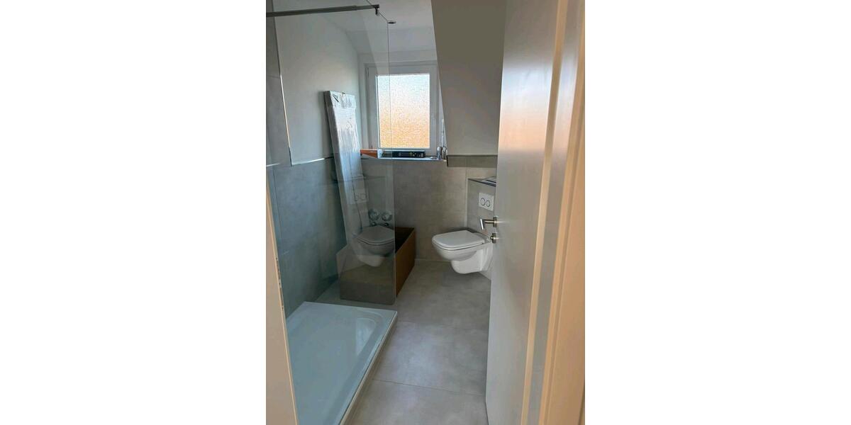 Dachgeschoßwohnung Harsum - 3 Zimmer, 65 m&sup2;, 600&euro; | Angebot:25047513