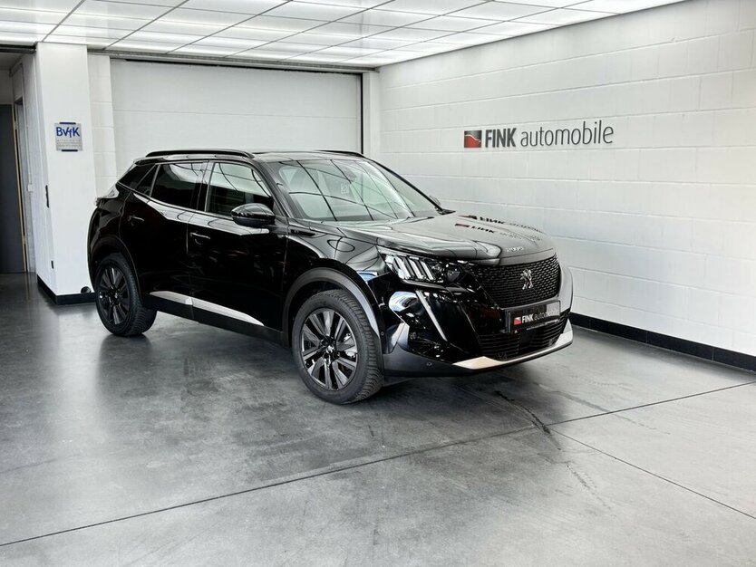 Peugeot 2008 e-136 EAT GT Schiebedach CarPlay Alcantara 25.424 km 18.390 € Lich 35423