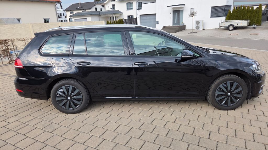 VW Golf 247.200 km 8.490 &euro; Bad Schussenried 88427