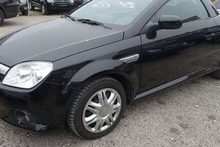 Opel Tigra 94.000 km 5.950 &euro; Neumarkt 92318