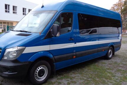Mercedes-Benz Sprinter 370.000 km 12.200 € Berlin 12683